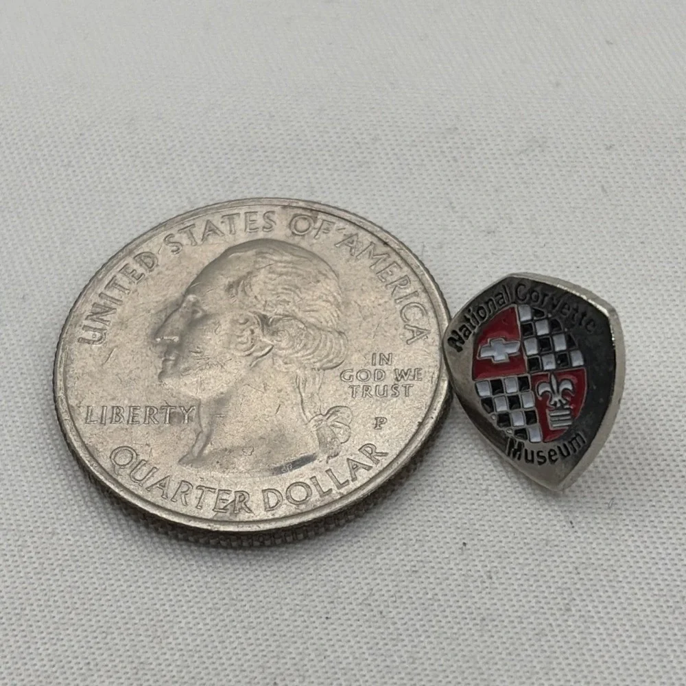 National Corvette Museum Bowling Green Kentucky Chevrolet Chevy Lapel‎ Hat Pin
